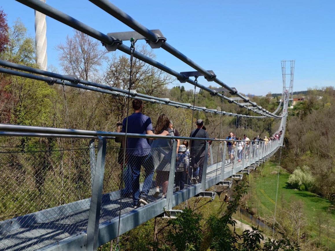 Neckarline